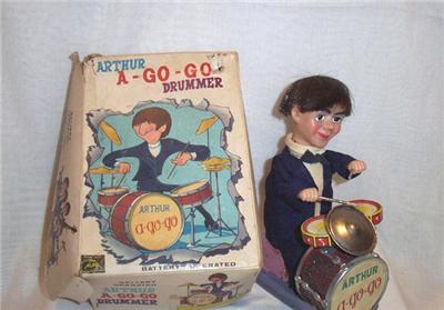 Vintage ALPS ARTHUR A-GO-GO Drummer Toy Beatles Ringo
